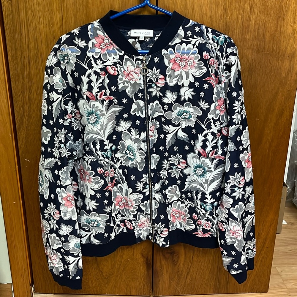 Marie Claire Boutique - Zip up Sheer Jacket - XXL